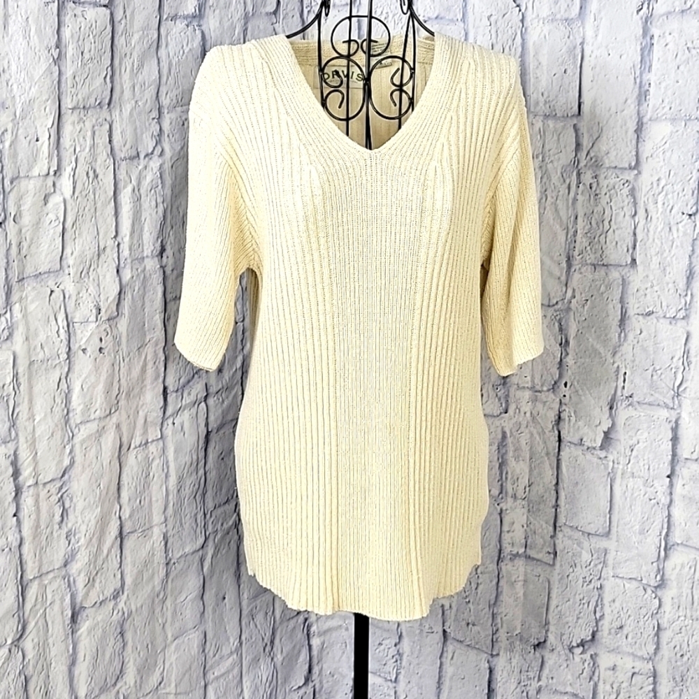 ORVIS WOMEN'S Silk Cream V Neck Short Sleeves Sweater Large
